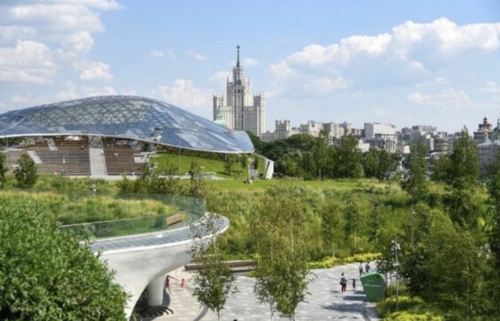 «Кристалл знаний» в парке «Зарядье». Голосовой ченнелинг.