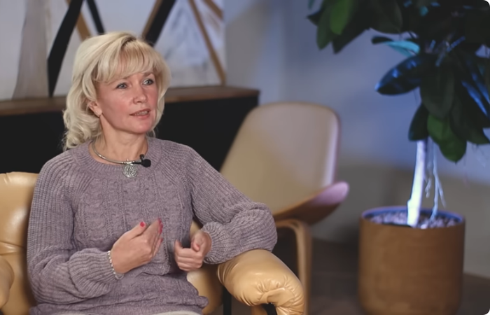 Каждый может слышать Высшие силы!  Как связь с Высшими силами влияет на здоровье.  Людмила Долгая