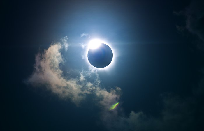 Период весенних затмений 2023, что нам, людям, надо знать на данный момент?